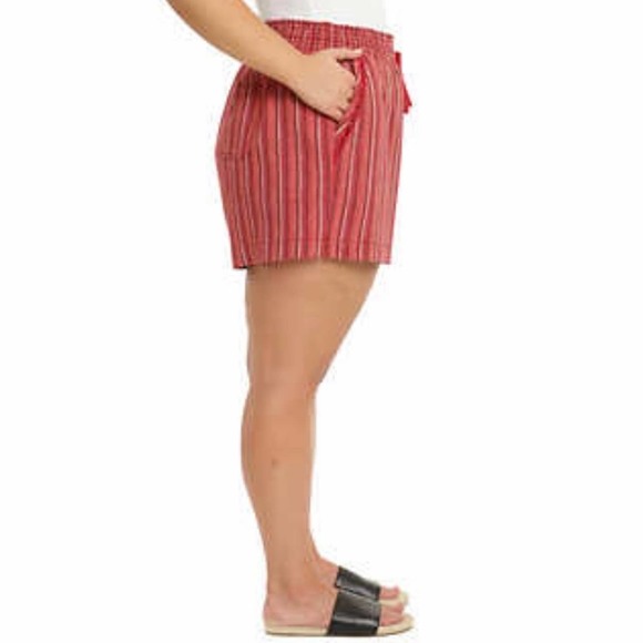 NWT Briggs Women's Linen Blend Short - Picture 2 of 4